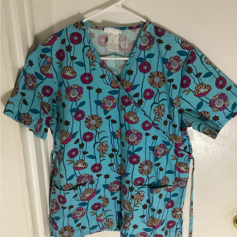 SB Scrubs Blue Floral Vines Scrub Top Size Small